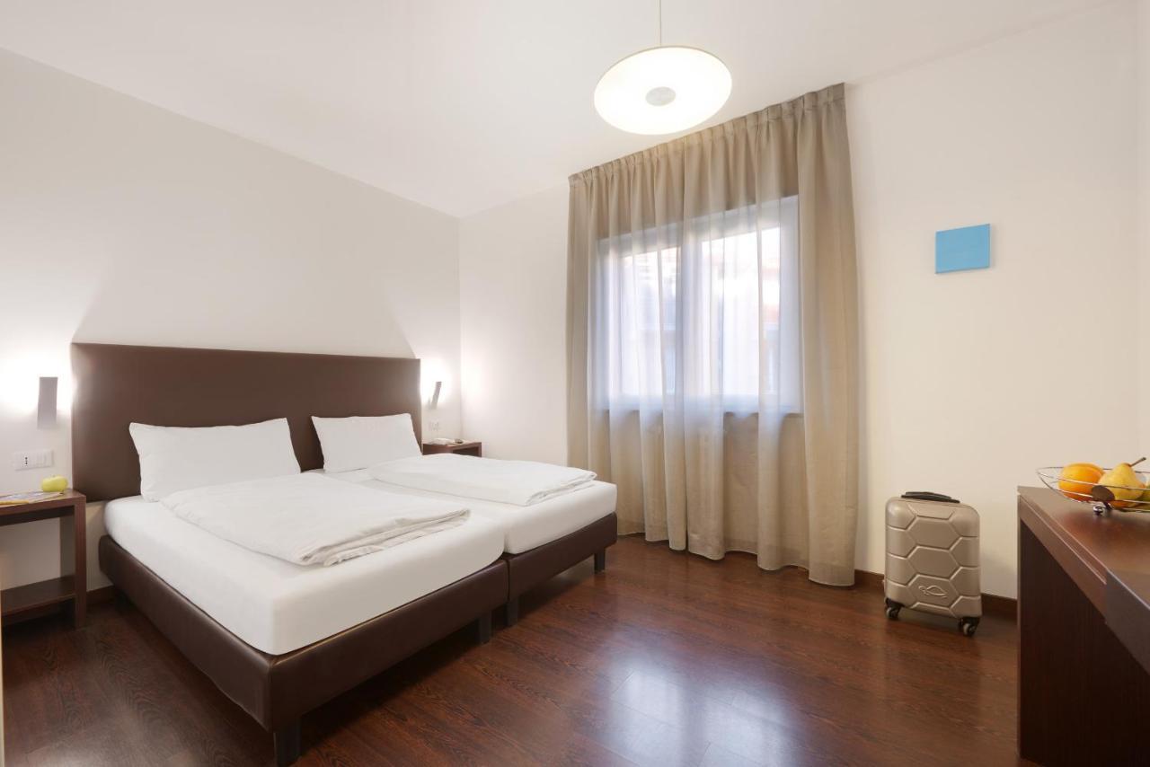 Hotel Asterix Больцано Экстерьер фото